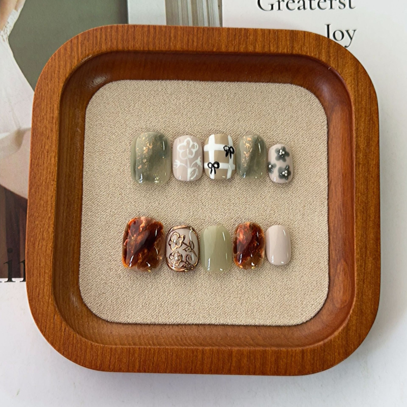 Ručni izrađeni nosivi umjetni nokti s 3D ručno oslikanim završetkom, uklonjivi; žene; uzorci: cvijeće, mašna, karirani uzorak; kod A1555