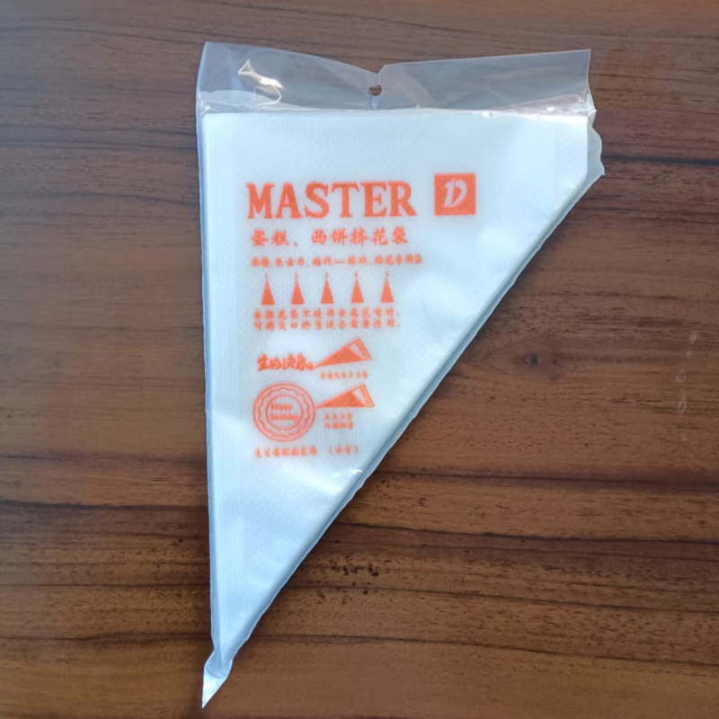 Piping bag set s HDPE materijalom, nepravilan oblik, 100 komada u pakiranju, uključuje vrhove za ukrašavanje