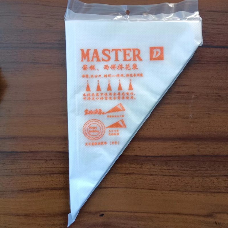 Piping bag set s HDPE materijalom, nepravilan oblik, 100 komada u pakiranju, uključuje vrhove za ukrašavanje