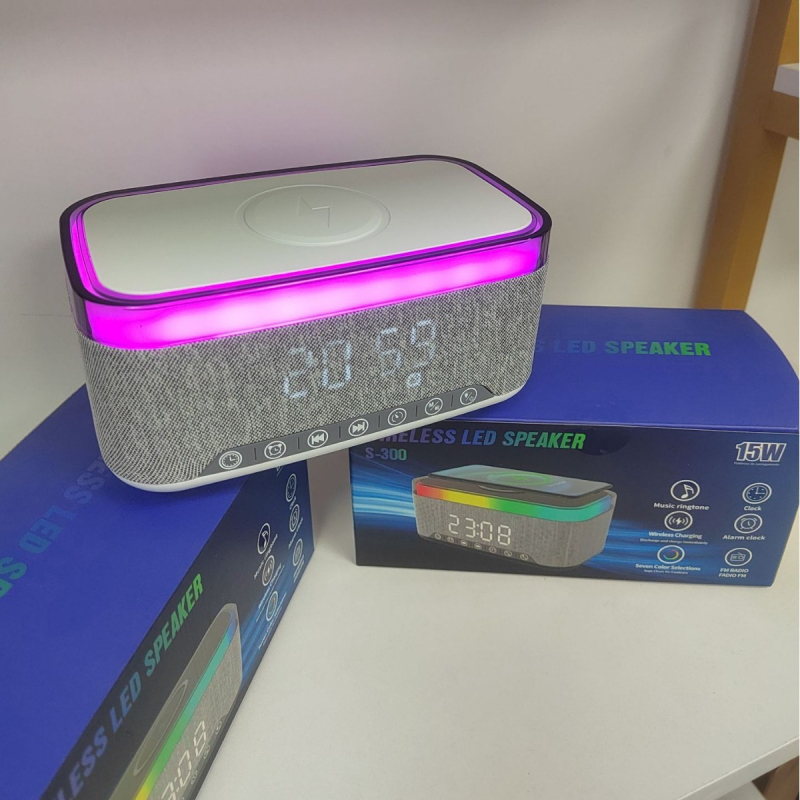 Bluetooth zvučnik s bežičnim punjenjem, digitalni sat i budilica, bijeli šum i ambijentalno osvjetljenje (Bluetooth 5.0 | 1000–1200 mAh | Bežično punjenje | 100 Hz–20 kHz | IPx3)