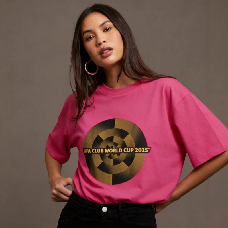 Tricou din bumbac 100% imprimat, croială lejeră, mâneci scurte, guler rotund