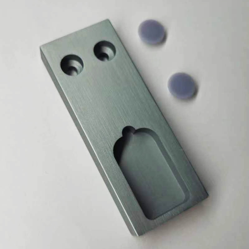 Osnova za garderobnu šipku s flange skobom — aluminijska legura, model YG-002, moderni minimalistički stil