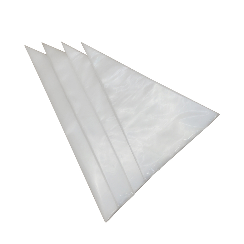 Egyszer használatos PE díszítő zacskó, vastított kivitelben, krém és tortadíszítéshez, alkalmas bébiételekhez.