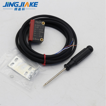 Senzor fotoelectric întrerupător cu distanță reflectivă reglabilă, detecție cu laser, suprimare de fundal și ieșire NPN.