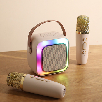 Kit karaoke cu microfon și difuzor toate‑în‑unu pentru acasă, Bluetooth 5.3, ieșire 5 W, baterie Li-Po încorporată 1200–2000 mAh, răspuns în frecvență 100 Hz–20 kHz, rază de până la 10 m