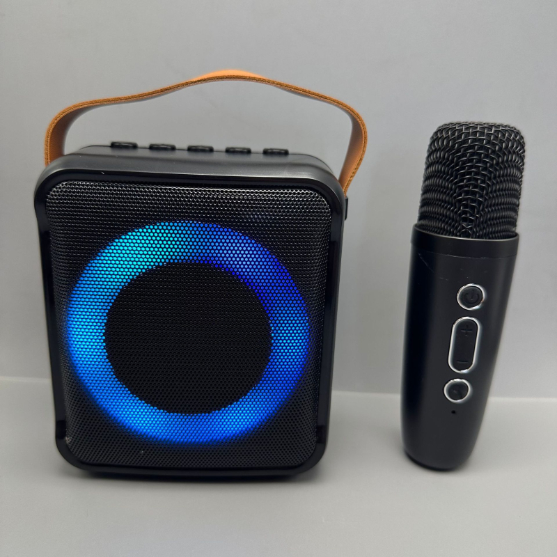 RK01 Bluetooth karaoke zvučnik s ugrađenim mikrofonom, 5W izlaz, Bluetooth 5.3, baterija 1000–1200mAh, 100Hz–20kHz, domet 15 m