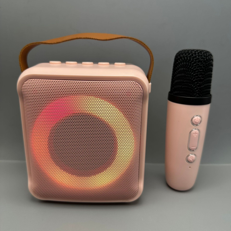 RK01 Bluetooth karaoke zvučnik s ugrađenim mikrofonom, 5W izlaz, Bluetooth 5.3, baterija 1000–1200mAh, 100Hz–20kHz, domet 15 m