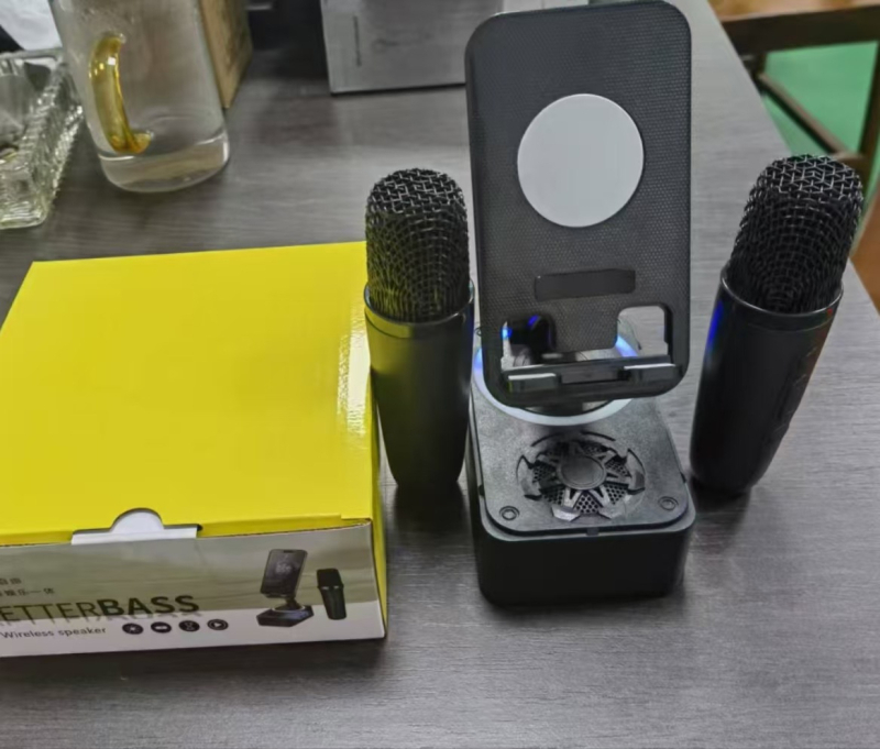 Suport pentru telefon cu rotație la 360°, difuzor Bluetooth, baterie încorporată 1200–2000 mAh, ieșire 5W, protecție împotriva prafului