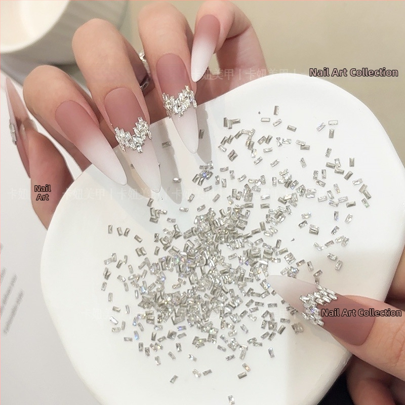 Декорация за нокти със Zircon – квадратна форма, Princess серия, стил Flash, ледено прозрачен и минималистичен INS