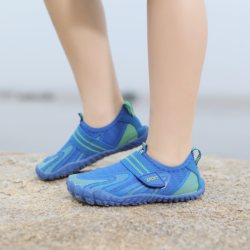 Παιδικά παπούτσια για ρυάκια με πέντε δάχτυλα, επάνω μέρος Lycra, εσωτερικό από δίχτυ, EVA μεσαία σόλα, εξωτερική σόλα από καουτσούκ