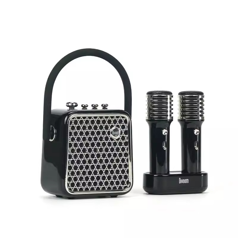 Karaoke Bluetooth zvučnik s dva integrirana mikrofona, 18W, baterija 4000–6000 mAh, frekvencijski odziv 40 Hz–20 kHz