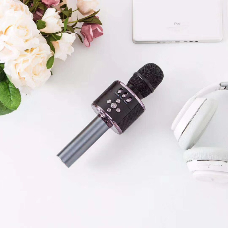 D18 mobilni karaoke mikrofon, Bluetooth 5.0, kondenzatorski mikrofon, baterija 1000–1200 mAh, trajanje baterije 6–8 sati, frekvencijski opseg 100 Hz–20 kHz