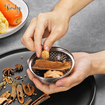 Rozsdamentes acél 304 teafő infúziós golyó – multifunkcionális szűrő teához, fűszerekhez és leveshez; Márka Xinghao; Stílus: modern egyszerűség; Bevezetve 2019