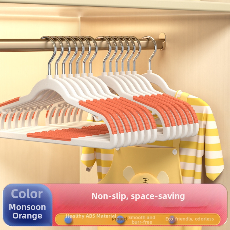 Bară pentru uscat haine cu clipsuri (Material: Plastic; Categoria produsului: Bară pentru uscat haine; Utilizare: pentru agățare în dormitor; Lansare: Iarna 2017; Stil: Modern și minimalist)