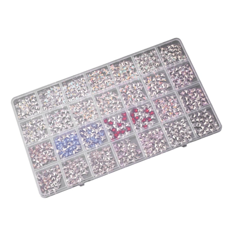 Cutie transparentă cu 28 compartimente pentru depozitarea unghiilor și a bijuteriilor, capac sigilat cu clapă, din rășină