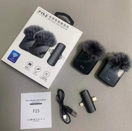 Lavalier mikrofón pre živé vysielanie – potlačenie šumu, omnidirekčný príjem, frekvenčné rozpätie 20 Hz–20 kHz, SNR ≥70 dB, vstavaná batéria, výdrž batérie 1–3 h