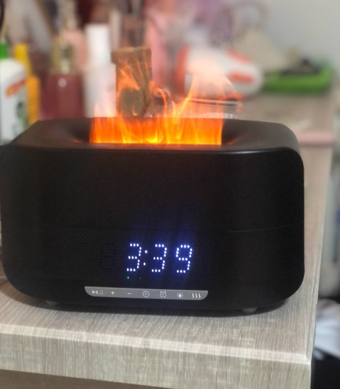 Nordijski minimalistički Bluetooth difuzor s plamenom, zvučnikom i ambijentalnim svjetlom, Bluetooth 3.0, 5W, IPX2, domet 10 m, slot za karticu
