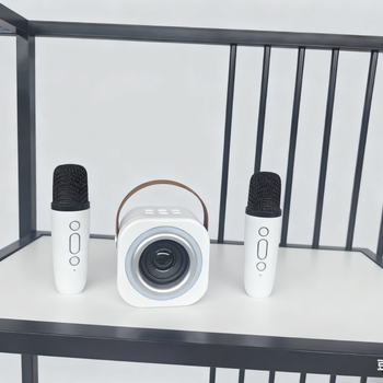 Boxă Bluetooth Karaoke All-in-One cu Microfon Wireless, Bluetooth 5.0, Baterie încorporată, 20 Hz–20 kHz, SNR ≥70 dB, 6 W