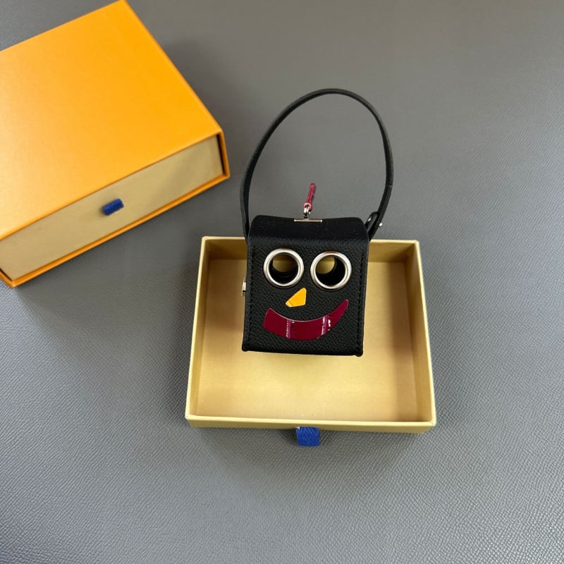 Κρεμαστό για τσαντάκι με θέμα το Halloween: μικρό ρομπότ, τετράγωνο κουτί, γνήσιο δέρμα, αξεσουάρ αποσκευών