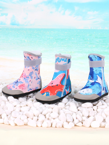 Παιδικά παπούτσια για περιπλάνηση σε ποταμό, μεσαίο ύψος, Velcro κλείσιμο, Lycra επάνω μέρος, αντιολισθητική εξωτερική σόλα από καουτσούκ