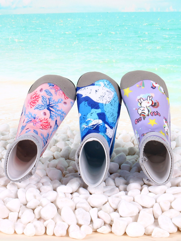 Παιδικά παπούτσια για περιπλάνηση σε ποταμό, μεσαίο ύψος, Velcro κλείσιμο, Lycra επάνω μέρος, αντιολισθητική εξωτερική σόλα από καουτσούκ