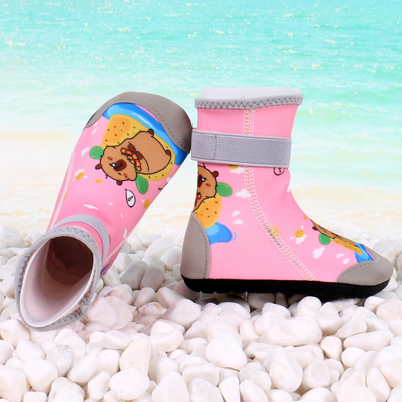 Παιδικά παπούτσια για περιπλάνηση σε ποταμό, μεσαίο ύψος, Velcro κλείσιμο, Lycra επάνω μέρος, αντιολισθητική εξωτερική σόλα από καουτσούκ