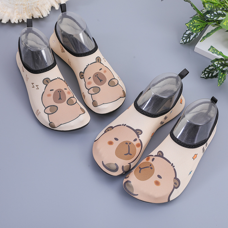 Παιδικά παπούτσια παραλίας για κολύμβηση και βαδίσματα σε ποτάμι — αντιολισθητική σόλα από καουτσούκ, επάνω μέρος από Lycra, γρήγορο στέγνωμα, χαμηλό προφίλ