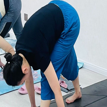 Női mindennapi nadrág magas derekú, cropped hossz, 70–80% pamut, slim fazon, japán–koreai lazító stílus