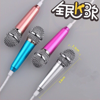 Мобилен караоке микрофон с интегрирани слушалки, Bluetooth 5.0, честотен диапазон 100 Hz - 20 kHz, SNR >= 70 dB, модел 001, без вградена батерия