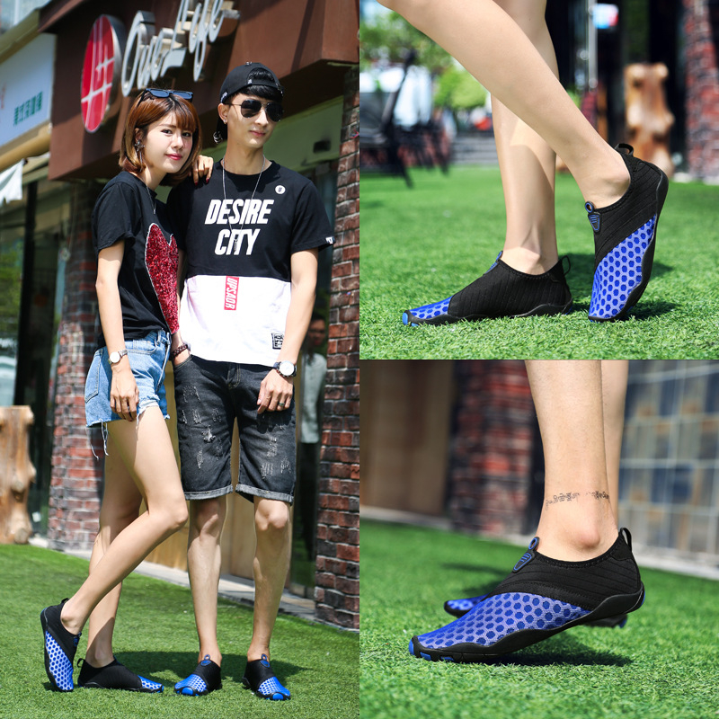 Υποδήματα νερού για εξωτερικές δραστηριότητες — Αντιολισθητικό, επάνω μέρος από ελαστικό ύφασμα, εξωτερική σόλα από φυσικό καουτσούκ, ενδιάμεση σόλα από καουτσούκ