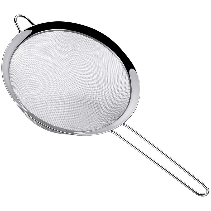 Rozsdamentes acél szűrőkanál finom hálóval – konyhai szűrő lisztnek, gyümölcsléhez és szója tejéhez, csúszásmentes, égésbiztos, egy kampóval