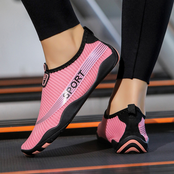 Παπούτσια για πεζοπορία σε ποτάμια, επάνω μέρος από δίχτυ, EVA μεσαία σόλα, εξωτερική σόλα από φυσικό καουτσούκ, χαμηλό ύψος