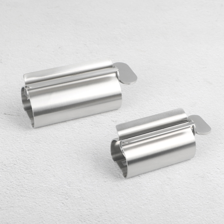 Изстисквачка за паста за зъби от 304 неръждаема стомана, монтирана на стена без пробиване, държач за четки за зъби