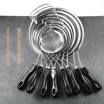 Rozsdamentes acélból készült szita műanyag fogantyúval ultrafin szűréshez — szója tejhez, gyümölcsléhez, liszthez és maradékokhoz kínai gyógynövényekből; csúszásmentes, hőálló, dupla és egyszerű kampókkal