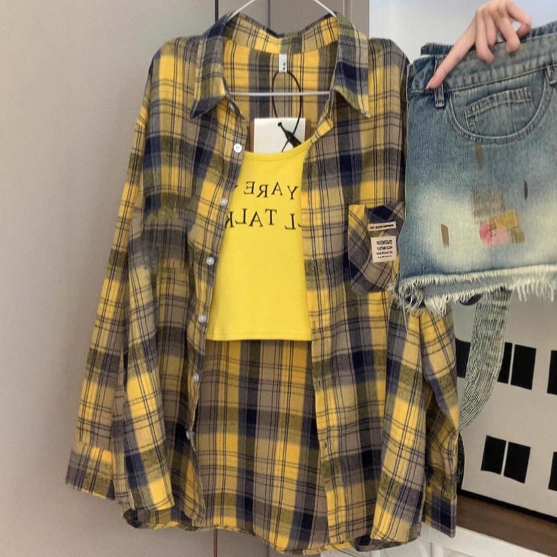 Cămașă polo în stil coreean, croială lejeră, mâneci lungi, poliester, fără călcare, nasturi în față