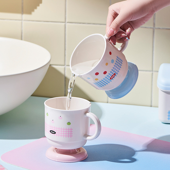 Dječji čašica za četkicu s držalom, otisak s točkicama, PP plastika, okruglog oblika, Marke Also, 120 komada po kartonu