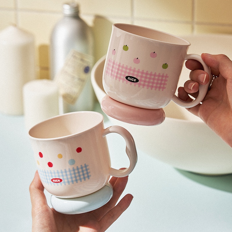 Dječji čašica za četkicu s držalom, otisak s točkicama, PP plastika, okruglog oblika, Marke Also, 120 komada po kartonu