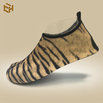 Unisex υποβρύχια παπούτσια για κολύμβηση και βόλτες στην παραλία, αντιολισθητικά, χαμηλού ύψους, επένδυση από μικροϊνες, EVA μεσαία σόλα, TPR εξωτερική σόλα