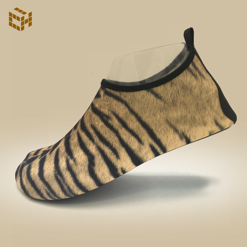 Unisex υποβρύχια παπούτσια για κολύμβηση και βόλτες στην παραλία, αντιολισθητικά, χαμηλού ύψους, επένδυση από μικροϊνες, EVA μεσαία σόλα, TPR εξωτερική σόλα