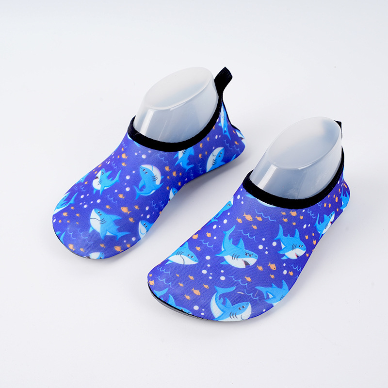 Παιδικά παπούτσια νερού για ποτάμι – αδιάβροτα, χαμηλό επάνω μέρος, σόλα από καουτσούκ, βάση τένοντα βοείου