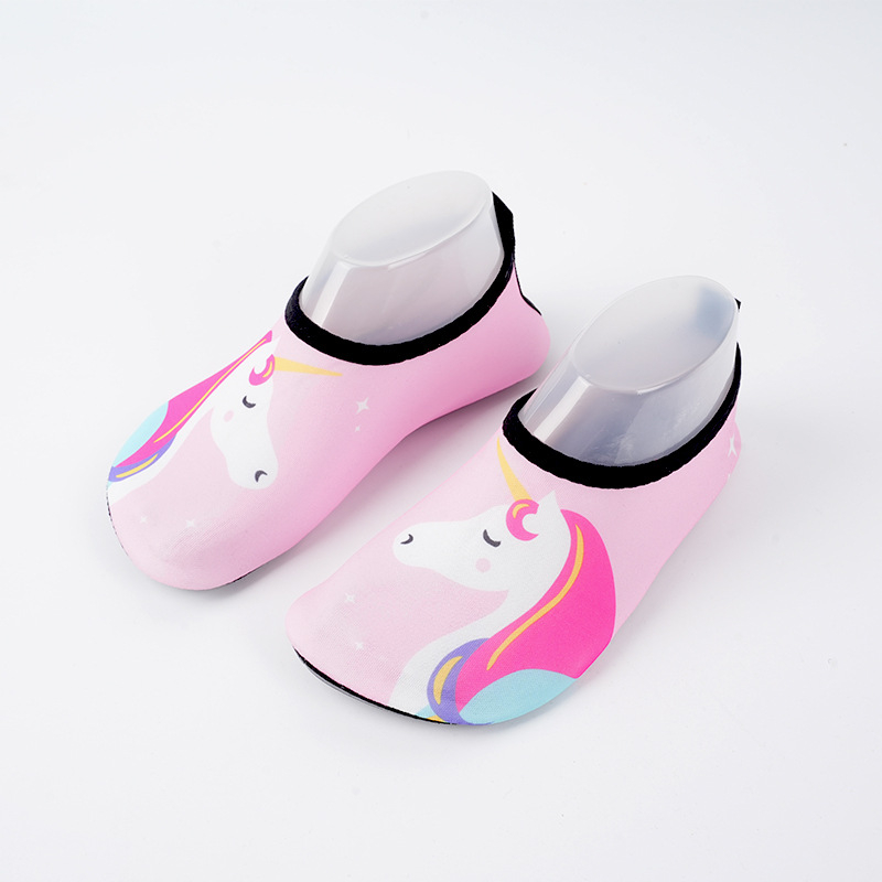 Παιδικά παπούτσια νερού για ποτάμι – αδιάβροτα, χαμηλό επάνω μέρος, σόλα από καουτσούκ, βάση τένοντα βοείου