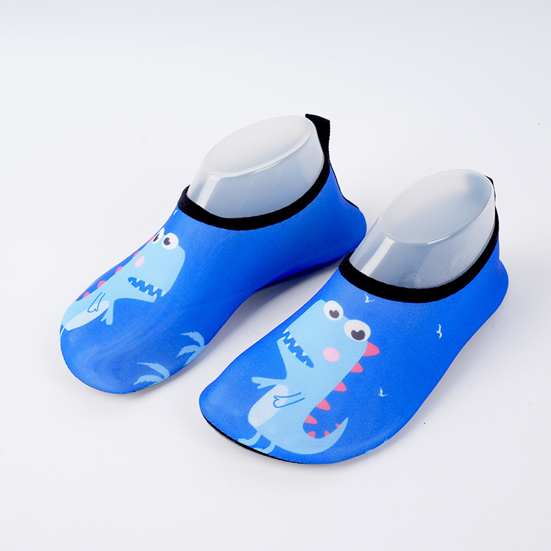 Παιδικά παπούτσια νερού για ποτάμι – αδιάβροτα, χαμηλό επάνω μέρος, σόλα από καουτσούκ, βάση τένοντα βοείου
