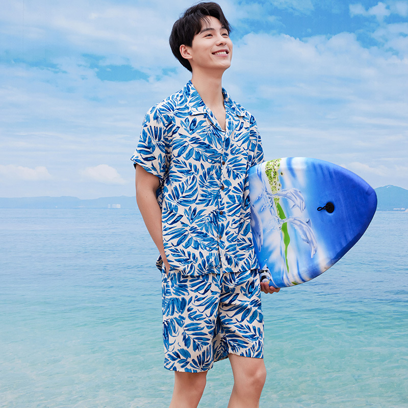 Ανδρικό σετ κοντομάνικο πουκάμισο και σορτς με φλοράλ μοτίβο, χαλαρή εφαρμογή, 100% βισκόζη, ψηφιακή εκτύπωση