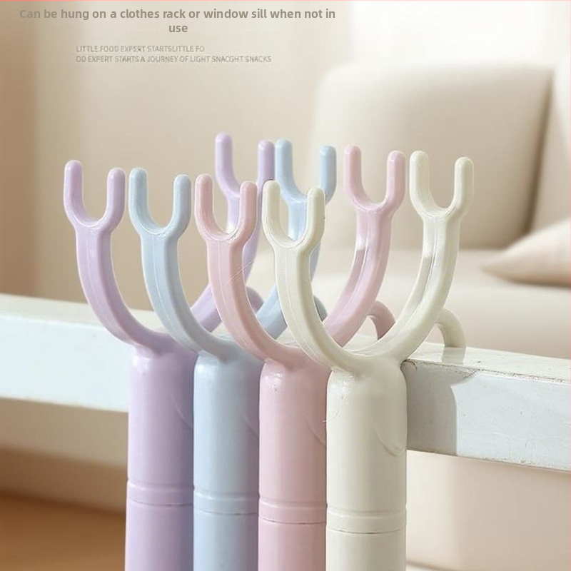 Plastová sušiaca tyč na balkón, odnímateľná a modulárna, moderný minimalistický štýl