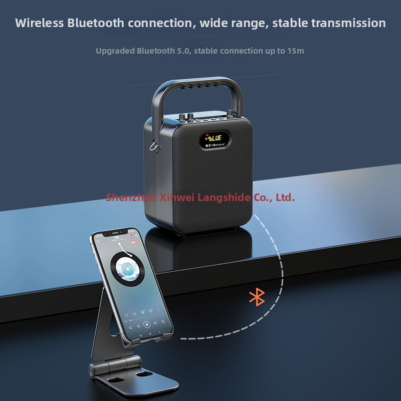 S18 Prenosný reproduktor, konštrukcia z kovu a plastu, model S18