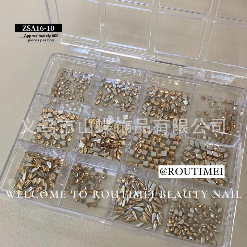 Nakit za nokte sa staklenim kristalima — motivi: mašna, zvjezdano nebo, leptir, zvjezdice; sladak, minimalistički INS stil; kutija s 12 pretinaca