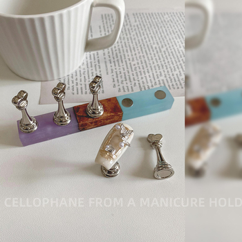 Držač za manikuru s podrškom za prste – materijal: metal, legura, smola, akril; uzorak: blokovi i šahovnica; serija: Princess; težina: 80 g po setu