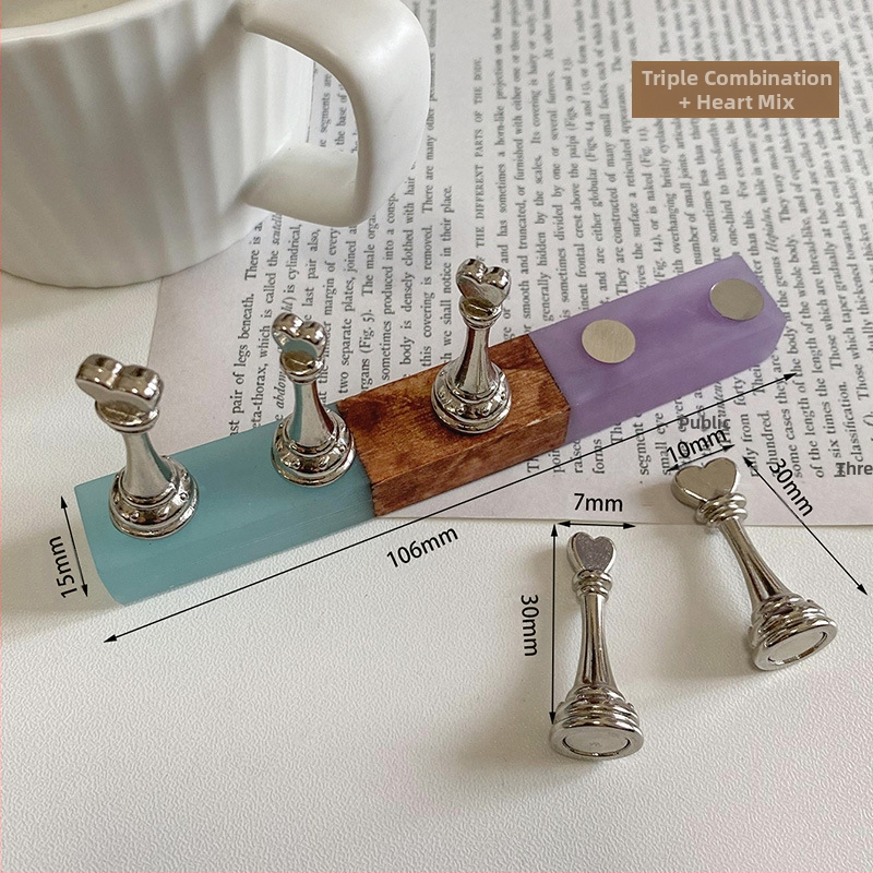 Držač za manikuru s podrškom za prste – materijal: metal, legura, smola, akril; uzorak: blokovi i šahovnica; serija: Princess; težina: 80 g po setu