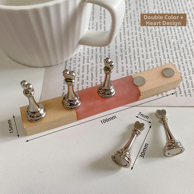 Držač za manikuru s podrškom za prste – materijal: metal, legura, smola, akril; uzorak: blokovi i šahovnica; serija: Princess; težina: 80 g po setu