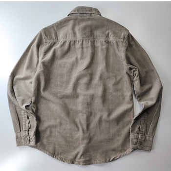 Πουκάμισο – ιαπωνικού ρετρό στυλ, ελεύθερη γραμμή, κεντημένο λογότυπο (Rayon ύφασμα, βασικό ποσοστό ≥96%, γιακά με πέτο, μακριά μανίκια)